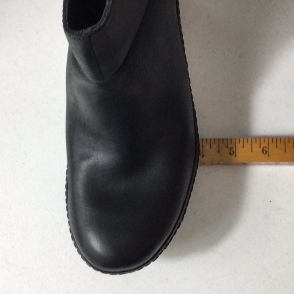 Merrell Leather Platform Ankle Booties - Picture 10 of 10